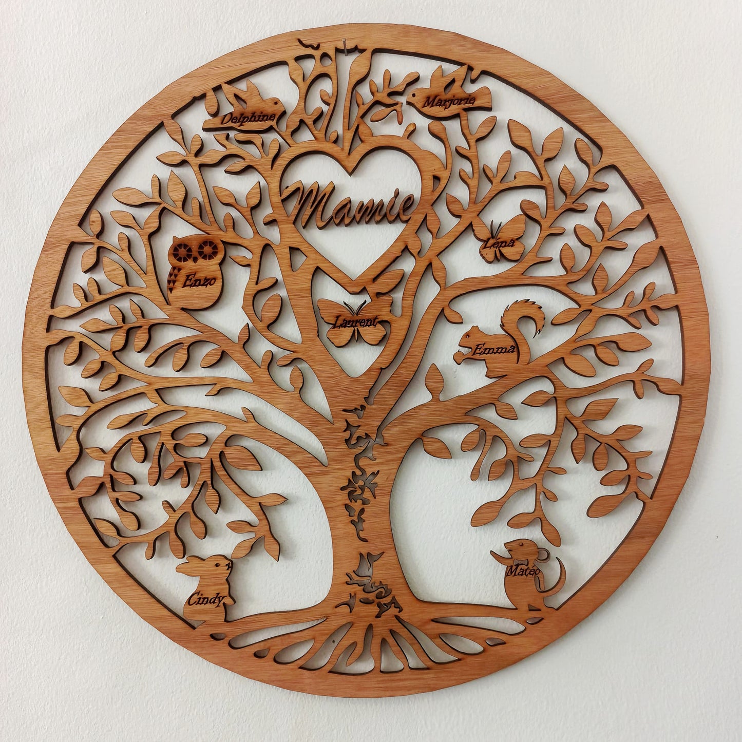 Décoration murale arbre de vie personnalisable avec animaux